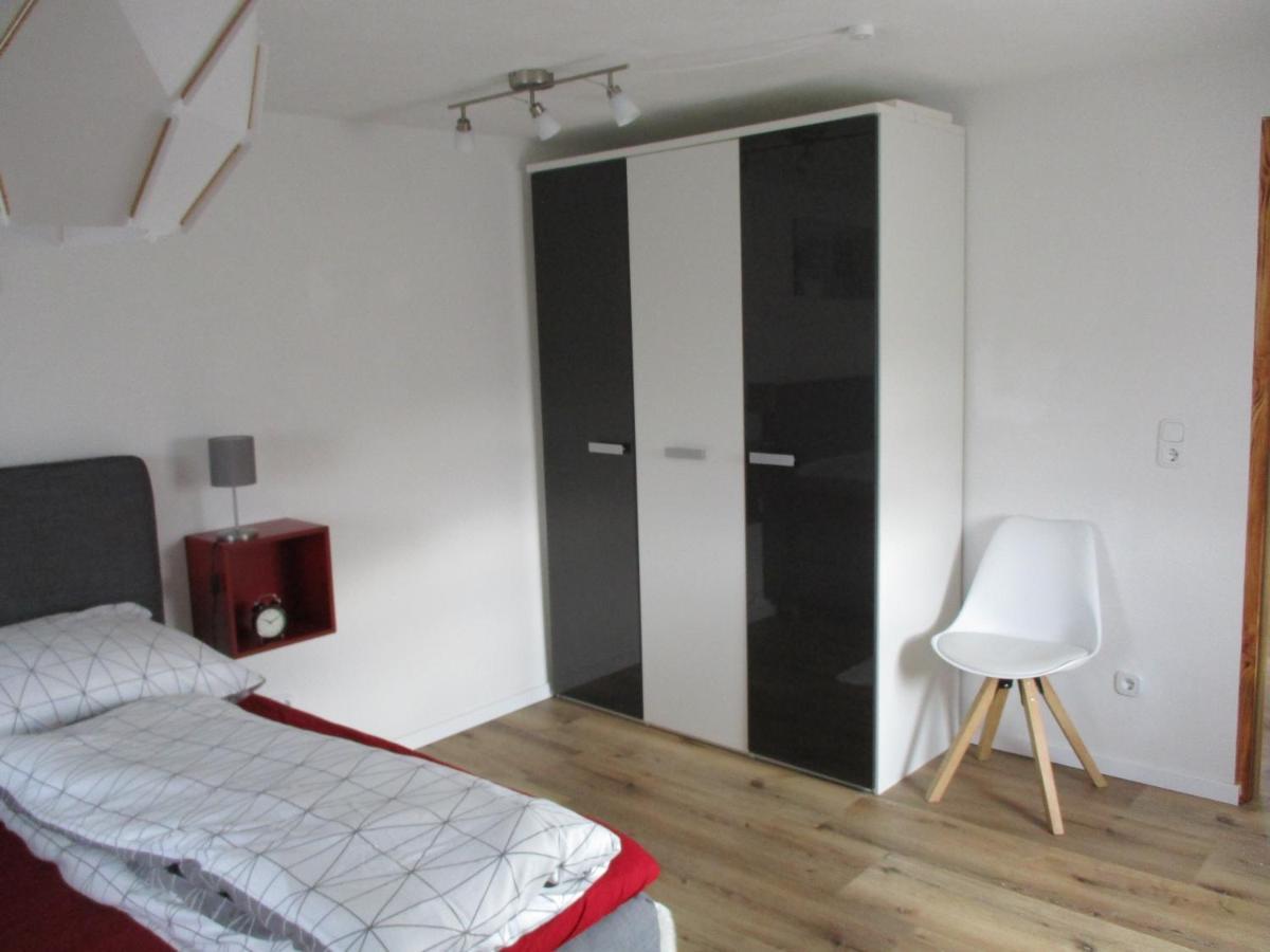 Ferienwohnung Roesch Фойхтванґен Екстер'єр фото