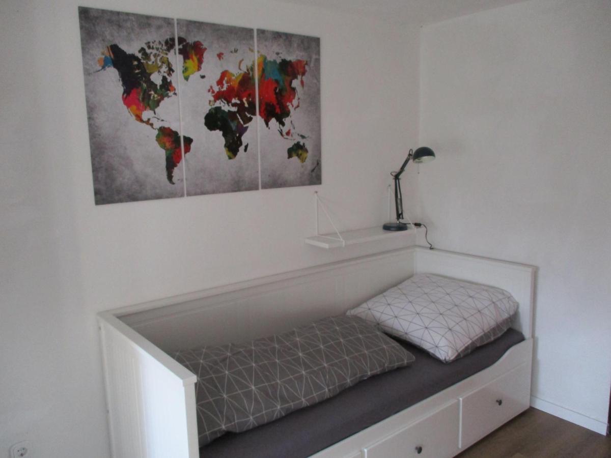 Ferienwohnung Roesch Фойхтванґен Екстер'єр фото
